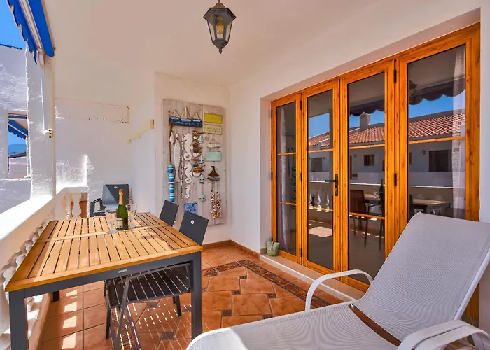 Apartment Port Royal Ocean View In Cristianos